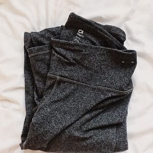 Marled Grey GAP Yogas